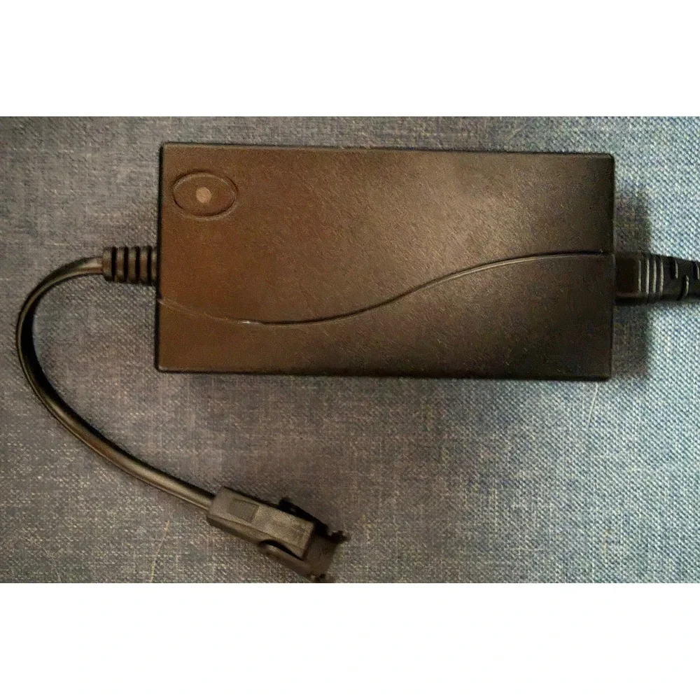 AC DC ADAPTER Model NON41GW A290020 A 100 240V Power Supply Unit